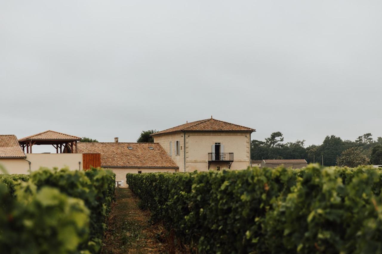 Gîte du Château Le Conte au coeur du vignoble de Saint Emilion Exterior foto